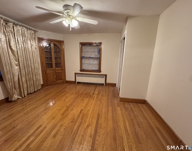 460 Congress Avenue - Photo Thumbnail 8