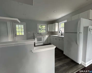 152 Cottage Road - Photo Thumbnail 6