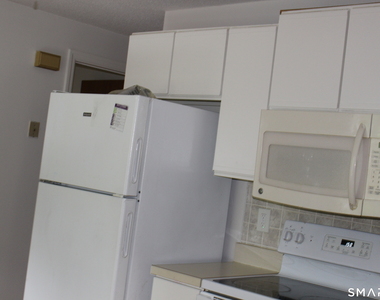 123 Mark Lane Lane - Photo Thumbnail 2