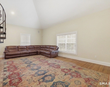 18 Haviland Lane - Photo Thumbnail 8
