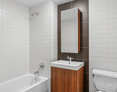 166 John Street - Photo Thumbnail 4