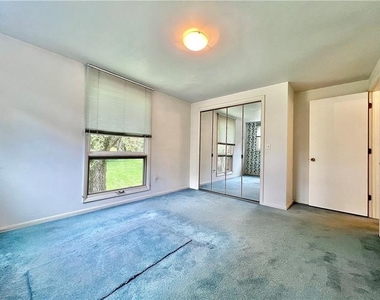 112 Pheasant Dr - Photo Thumbnail 17