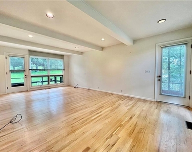 112 Pheasant Dr - Photo Thumbnail 10