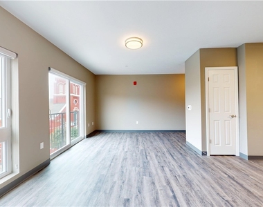 1450 Fifth Avenue - Photo Thumbnail 13