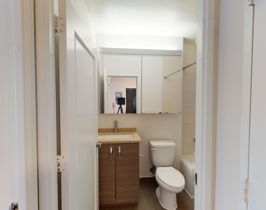401 E 34th St - Photo Thumbnail 4