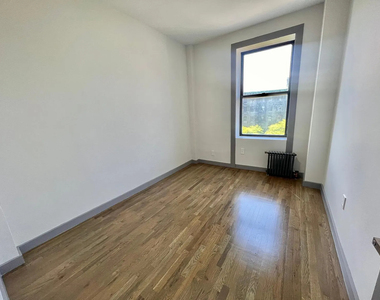 550 West 157th Street - Large rooms - Photo Thumbnail 5