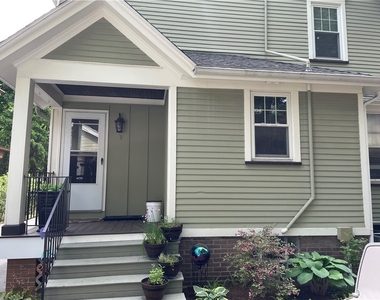 9 Beverly Street - Photo Thumbnail 12