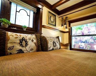 9 Beverly Street - Photo Thumbnail 7