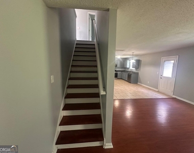 4935 Notting Glen Lane - Photo Thumbnail 8
