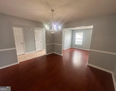 4935 Notting Glen Lane - Photo Thumbnail 10