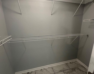 4935 Notting Glen Lane - Photo Thumbnail 31