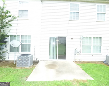 1465 April Lane - Photo Thumbnail 13
