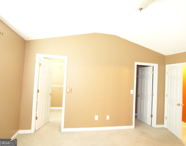 1465 April Lane - Photo Thumbnail 22
