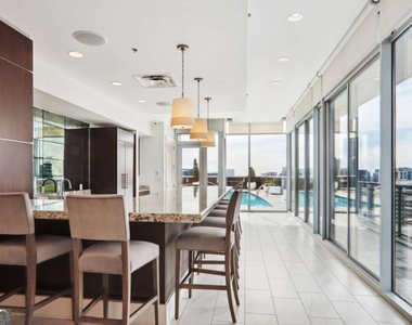 1065 Peachtree Street Ne - Photo Thumbnail 23