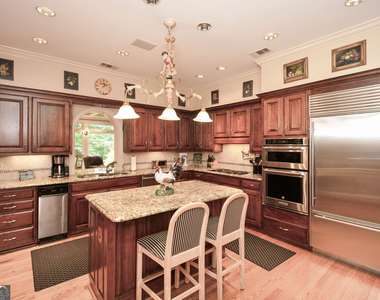 1640 Lazy River Lane - Photo Thumbnail 21