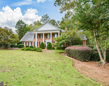 1640 Lazy River Lane - Photo Thumbnail 2