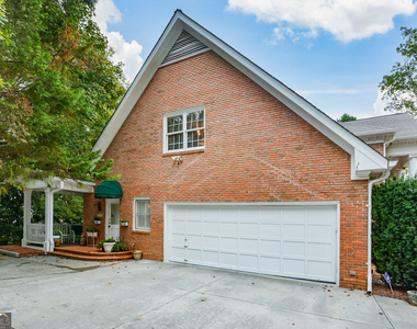 1640 Lazy River Lane - Photo Thumbnail 6