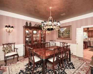 1640 Lazy River Lane - Photo Thumbnail 13