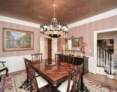 1640 Lazy River Lane - Photo Thumbnail 15