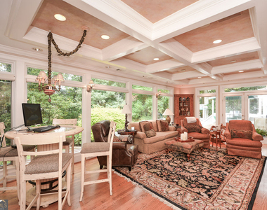 1640 Lazy River Lane - Photo Thumbnail 31