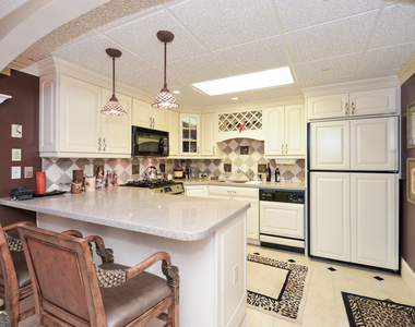 1640 Lazy River Lane - Photo Thumbnail 71