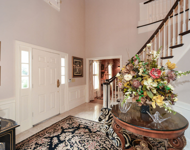 1640 Lazy River Lane - Photo Thumbnail 10