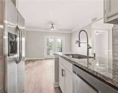 2700 Pine Tree Road Ne - Photo Thumbnail 8