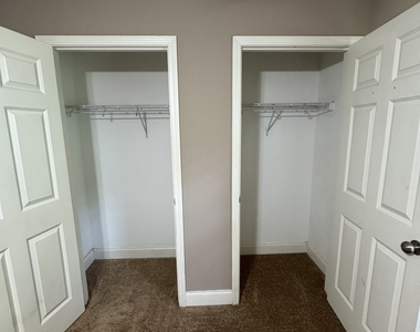 460 Barnett Shoals Road - Photo Thumbnail 12