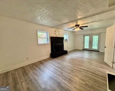 2712 Sherlock Drive - Photo Thumbnail 8