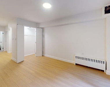 227 East 11th Street - Photo Thumbnail 5