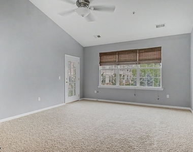 1409 Brook Hollow Dr - Photo Thumbnail 16