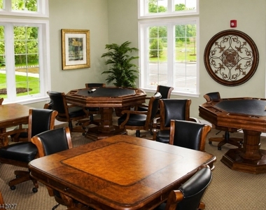 1409 Brook Hollow Dr - Photo Thumbnail 13