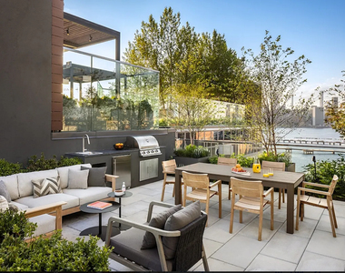 Wharf Drive, Brooklyn, NY 11222 - Photo Thumbnail 10