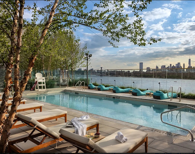 Wharf Drive, Brooklyn, NY 11222 - Photo Thumbnail 9