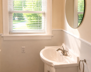 129 Rumson Road - Photo Thumbnail 7