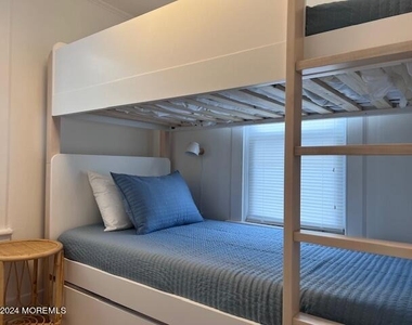 113 Webb Avenue - Photo Thumbnail 28