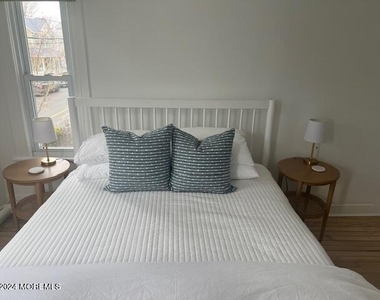 113 Webb Avenue - Photo Thumbnail 57