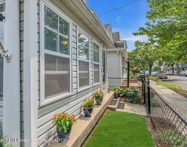 113 Webb Avenue - Photo Thumbnail 3