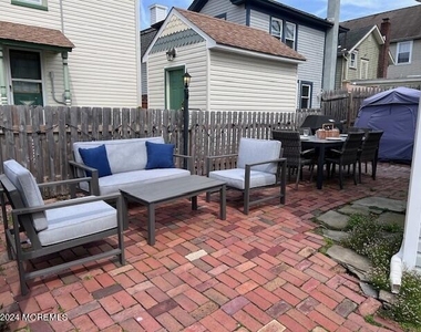 113 Webb Avenue - Photo Thumbnail 8