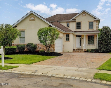 12 Patton Court - Photo Thumbnail 1