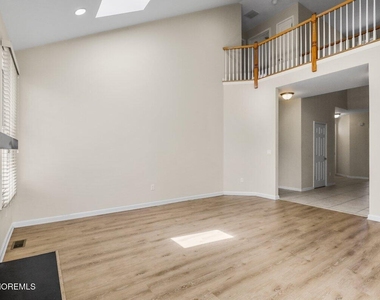 12 Patton Court - Photo Thumbnail 12