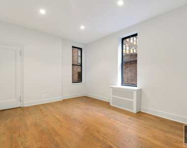 Madison Avenue - Photo Thumbnail 3