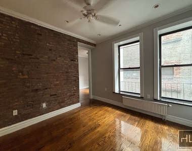 East 13th Street - Photo Thumbnail 5