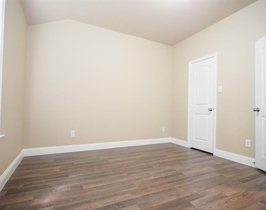3009 Whitetail Circle - Photo Thumbnail 26