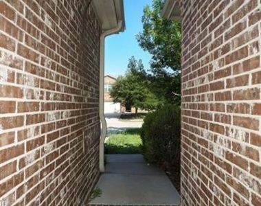 3009 Whitetail Circle - Photo Thumbnail 34