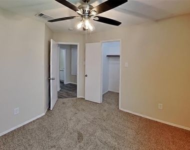 4884 Waterford Drive - Photo Thumbnail 12