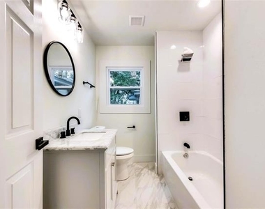 1411 Arborvitae Avenue - Photo Thumbnail 5
