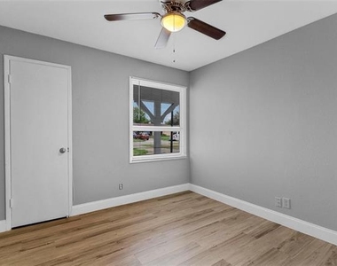 3230 High Vista Drive - Photo Thumbnail 13