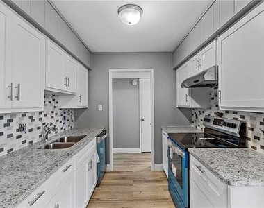 3230 High Vista Drive - Photo Thumbnail 3