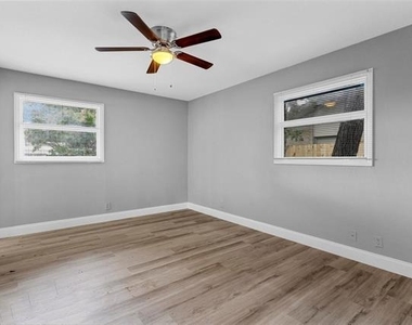 3230 High Vista Drive - Photo Thumbnail 10